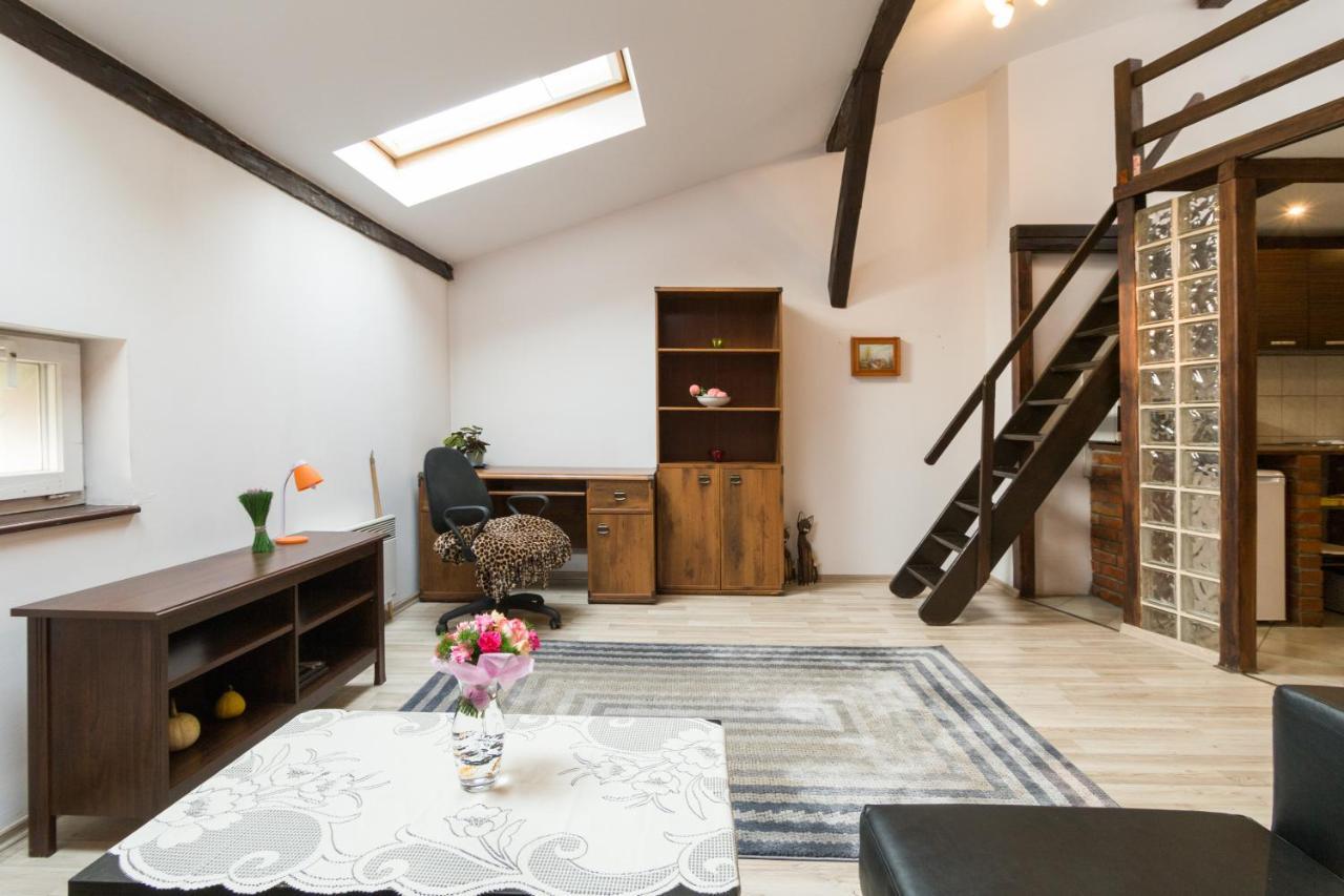Gorgeous Loft In Perfect Location! Apartment Krakow Exterior photo